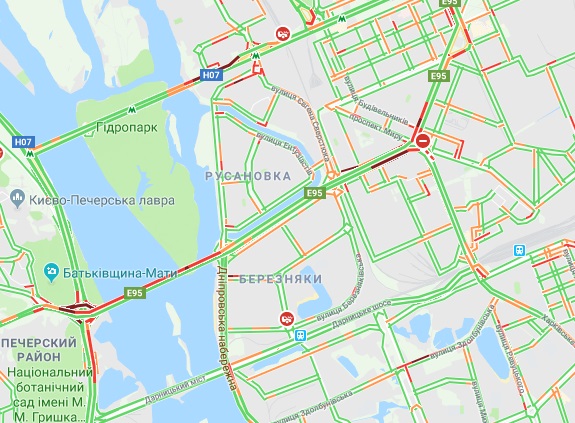 Киев сковали пробки: карта