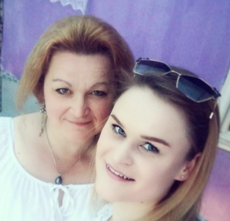 Возвращалась в огонь за детьми: погибшая при пожаре в Одессе совершила подвиг