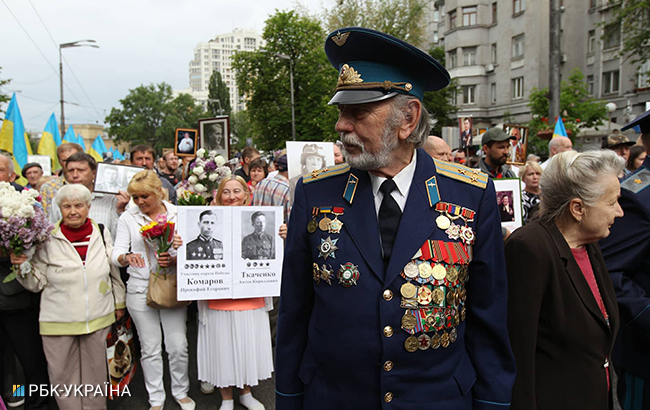 У центрі Києва проходить акція "Безсмертний полк"