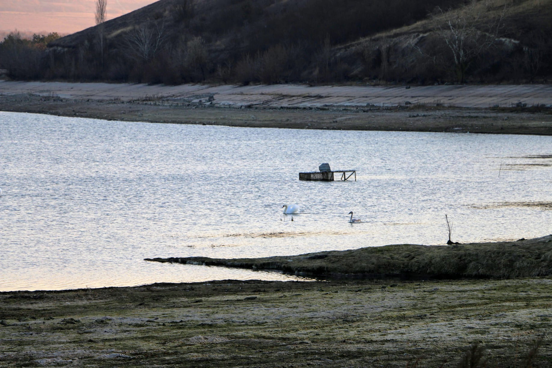 В Крыму высыхает одно из старейших водохранилищ