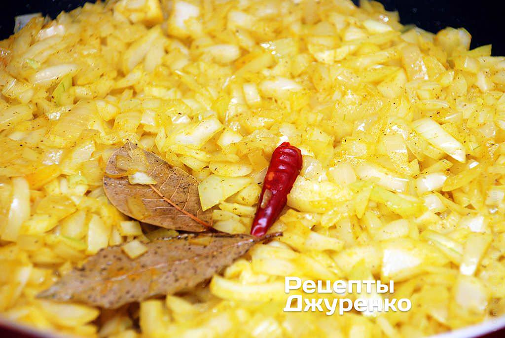 Кулінар дав рецепт класичних млинці з куркою з секретним інгредієнтом