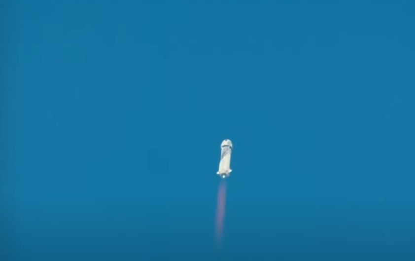 Мільярдер Безос злітав в космос: захоплююча подорож найбагатшої людини у світі