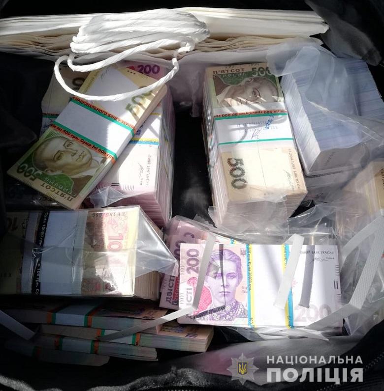 У Києві активізувалися "міняйли": як не стати жертвою шахраїв (відео)