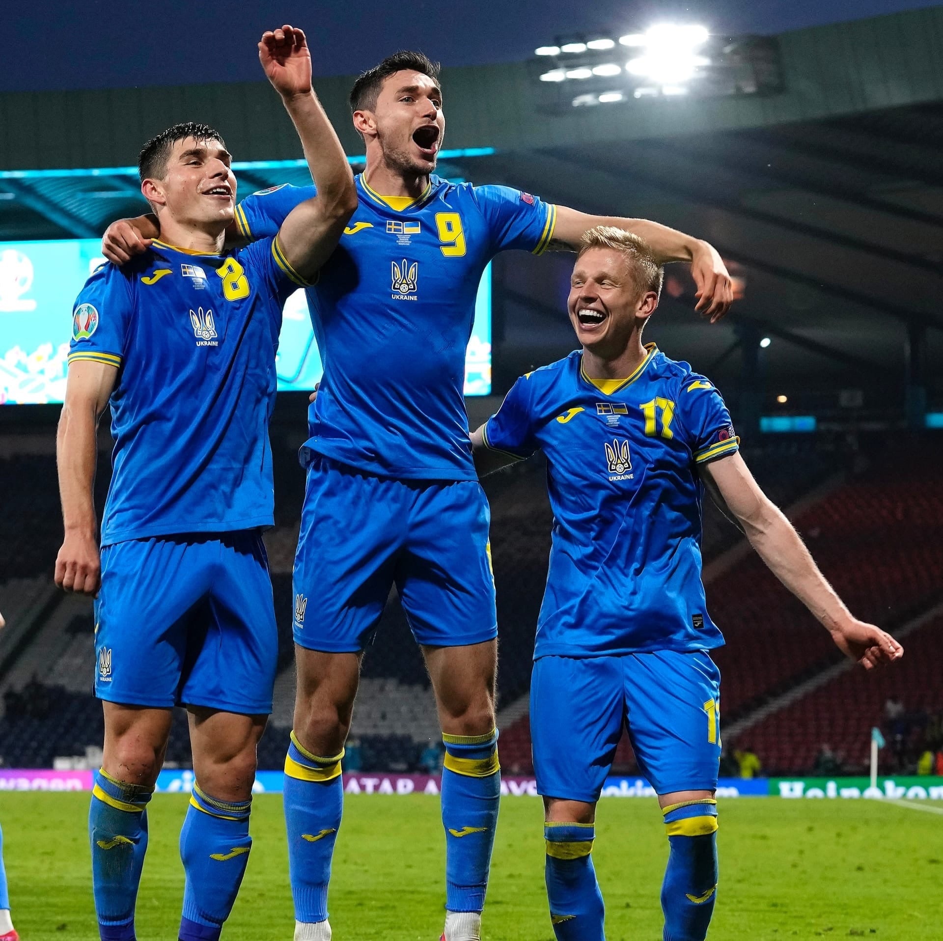 Україна радіє: реакція на перемогу команди Шевченка в історичному матчі на Євро 2020 (відео)
