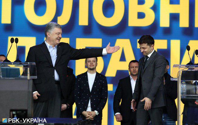 Неспортивный разговор: как прошли дебаты Зеленского и Порошенко на "Олимпийском"