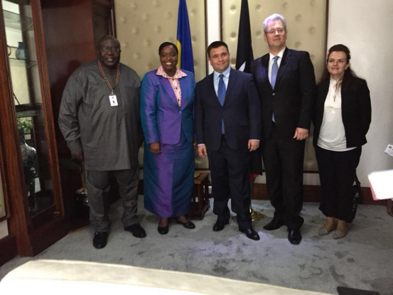 Украина к осени заключит с Кенией соглашения в сфере торговли и авиасообщений