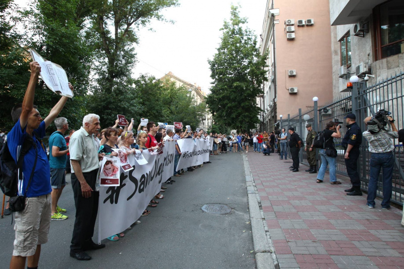 В Киеве прошла акция в поддержку Сенцова