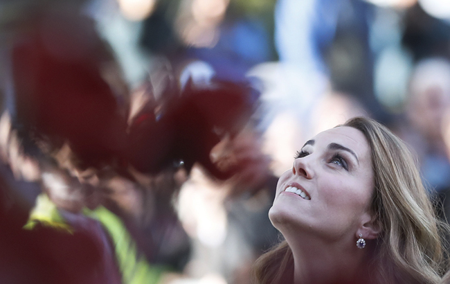 Кейт Миддлтон сменит Елизавету ІІ на троне: первые подробности