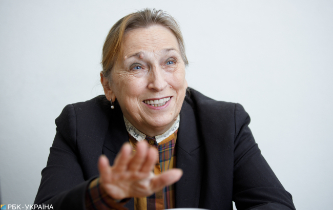 Ірина Бекешкіна: Зеленський особисто поки не зробив нічого, що розділяє суспільство