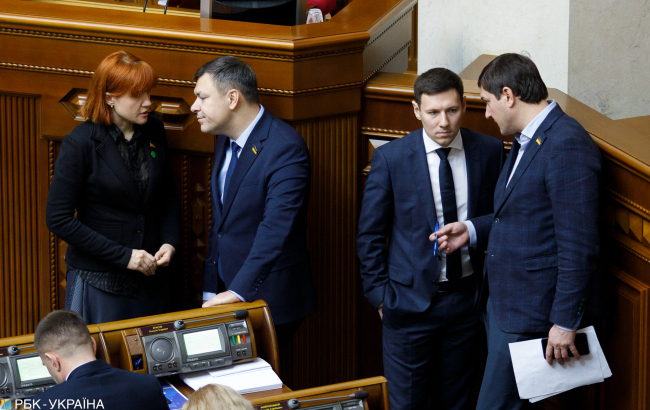 Межі контролю: чи вдасться Зеленському зберегти монобільшість в Раді