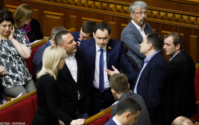 Межі контролю: чи вдасться Зеленському зберегти монобільшість в Раді