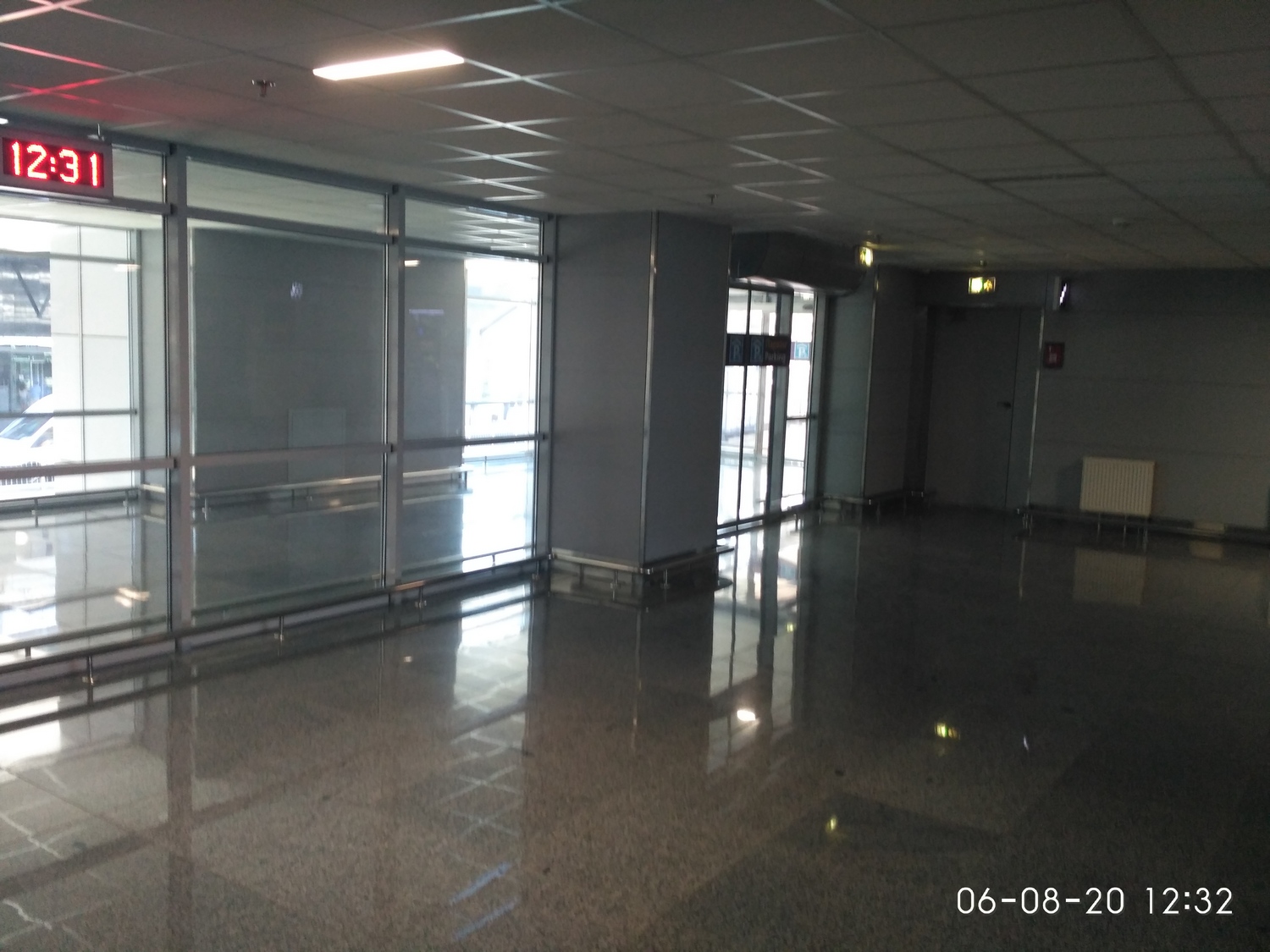 Хочу відкрити свій бізнес у "Борисполі": скільки коштує оренда невеликого приміщення