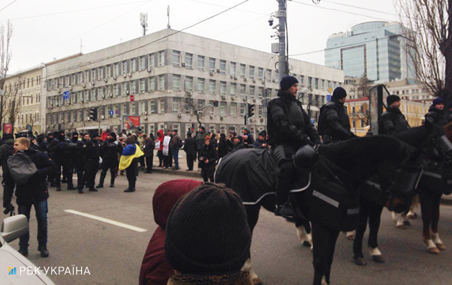Марш за импичмент: в акции в центре Киева участвуют около 3-5 тысяч человек
