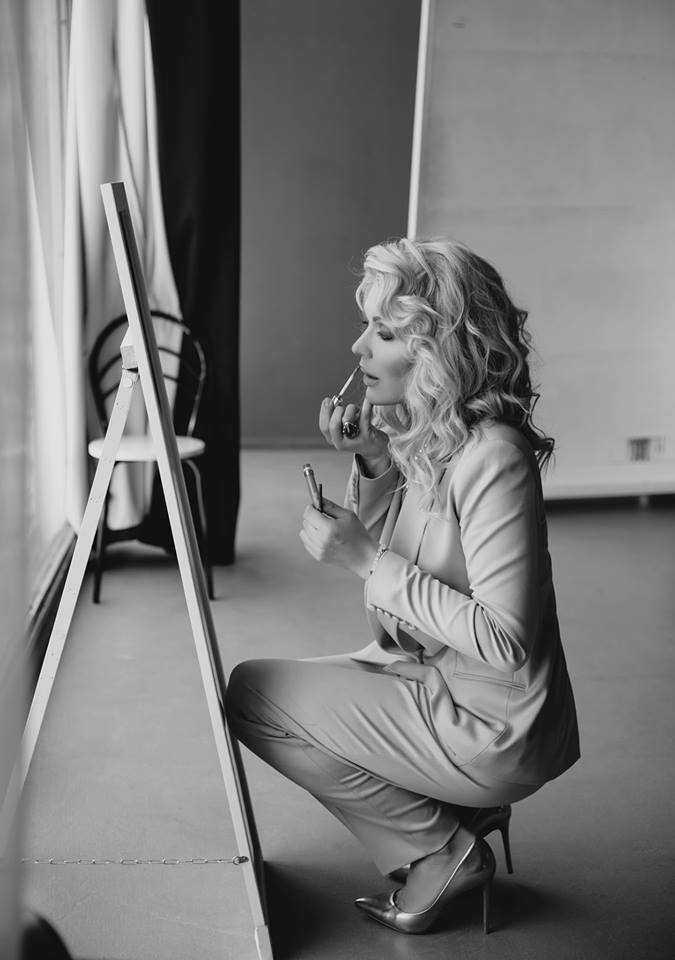 "С днем рождения, Монро!": главная травести-дива Украины празднует 41-летие