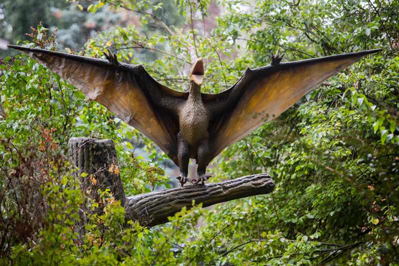 На ВДНГ можна буде дослідити життя динозаврів