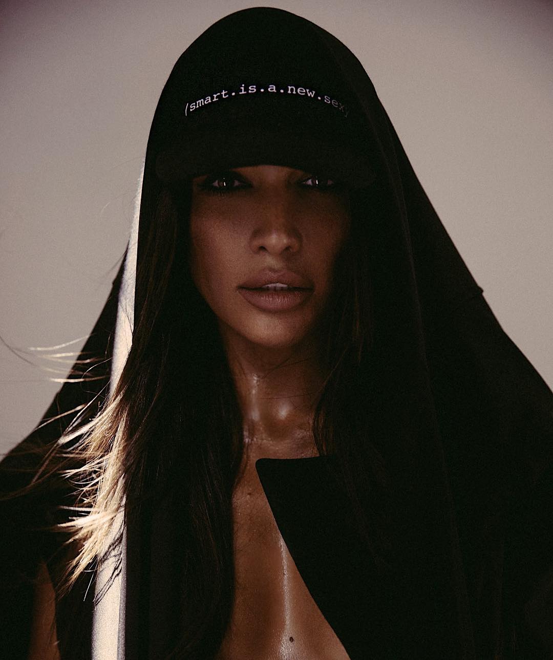 "Украли большую сумму": Санта Димопулос рассказала о предательстве близкого человека