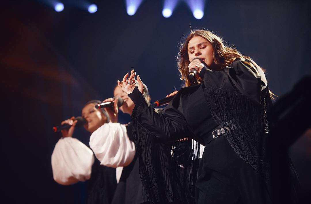 KAZKA показала, сколько на самом деле человек работает в группе