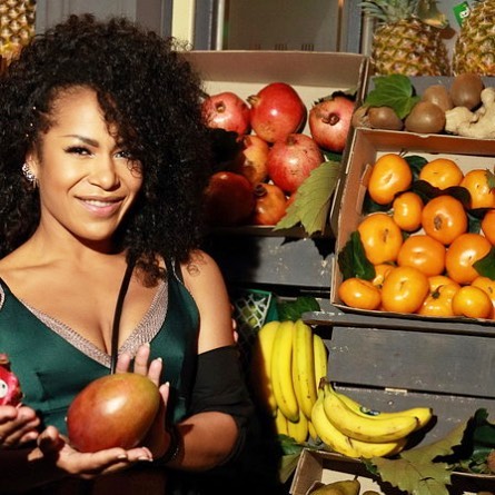 "Омолоджують організм": Гайтана поділилася секретом довголіття від тата