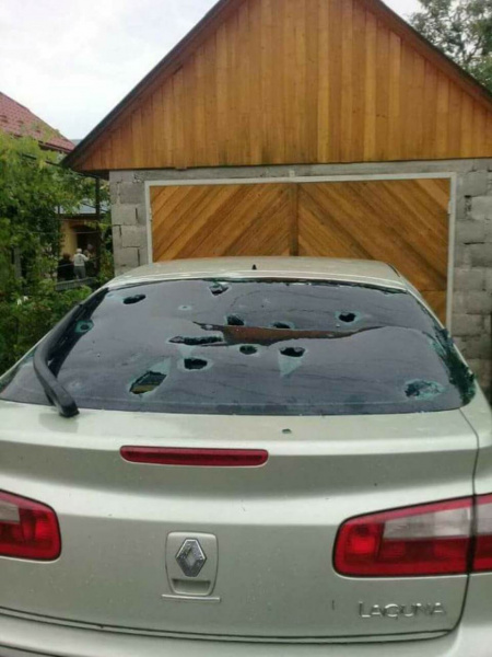 На Закарпатті буревій пошкодив дахи на сотнях будівель