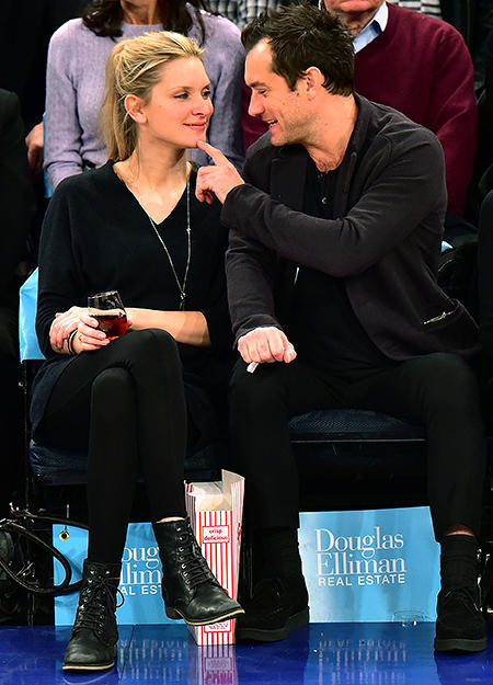 "Молодому папе" 46: самые скандальные романы Джуда Лоу