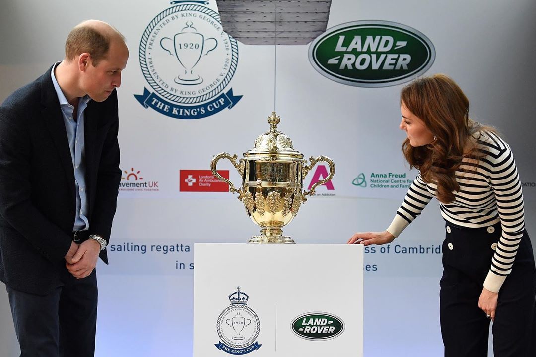 Кейт Миддлтон и принц Уильям "разошлись": что произошло