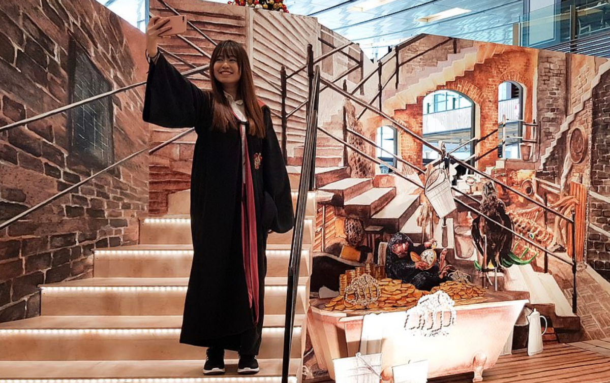 Аеропорт в Сінгапурі прикрасили до Різдва у стилі Гаррі Поттера