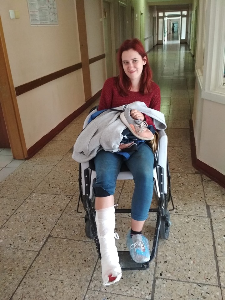 У київському аеропорту на дитину впала шафа: подробиці інциденту (фото, відео)