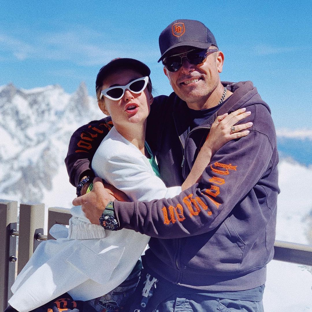 Звезда популярного сериала развелась с мужем: прожили в браке 9 лет