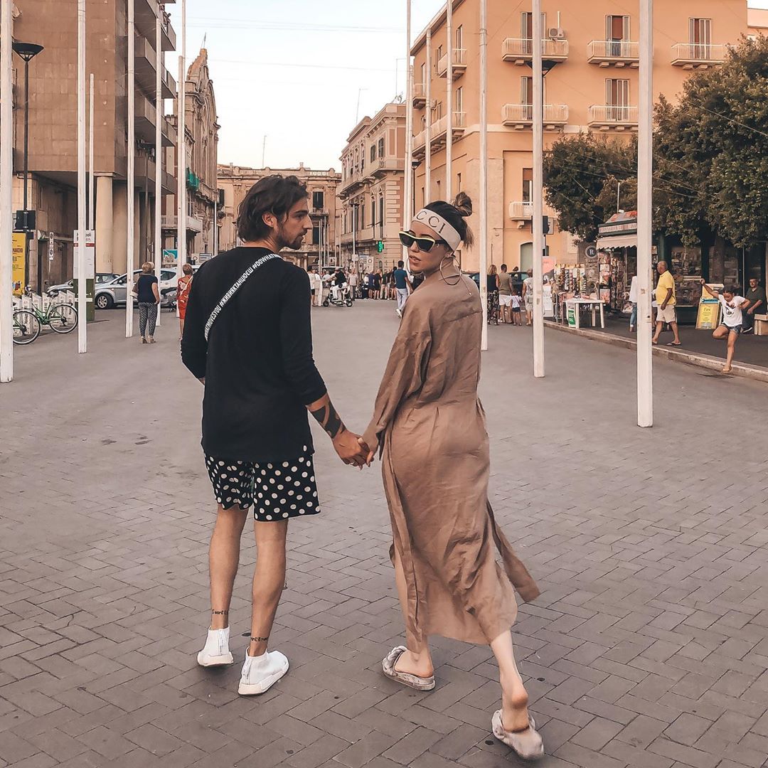 "Пируем на всю!" Дантес и Дорофеева показали, как отмечают годовщину