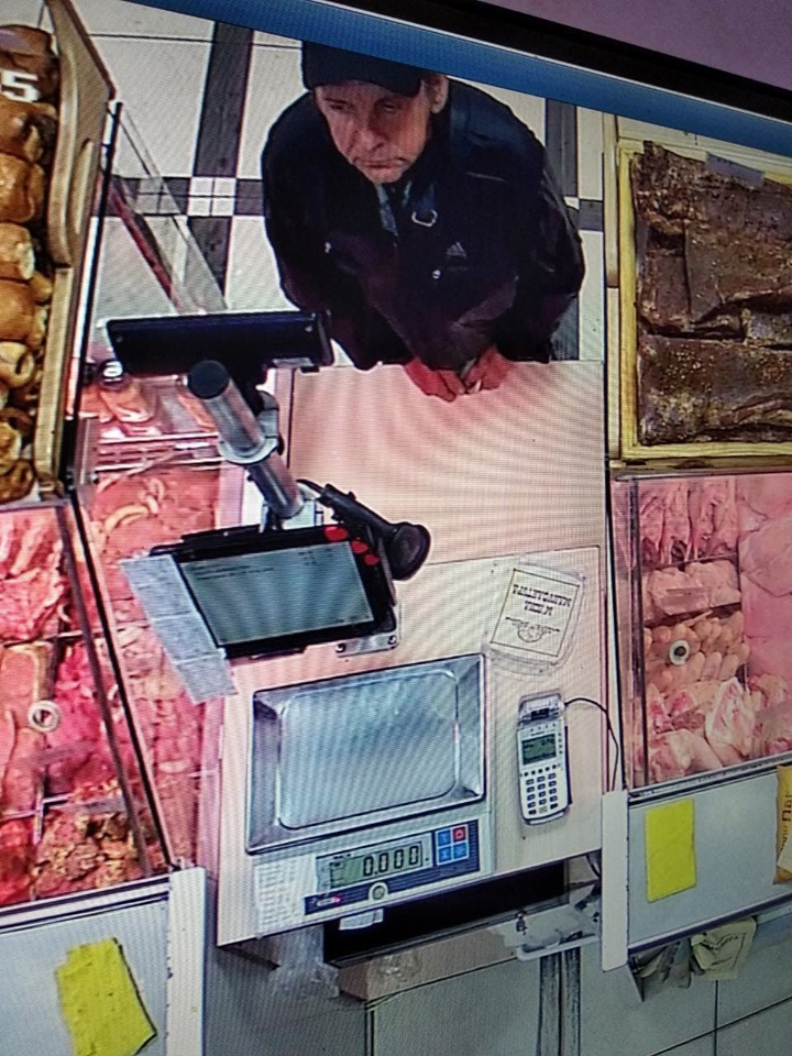 У Кривому Розі чоловік пограбував онкохвору дівчинку і потрапив на відео