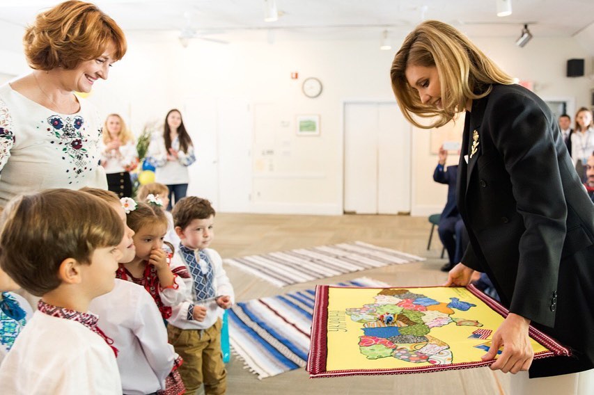 Во всех нарядах хороша: самые стильные выходы Елены Зеленской в США