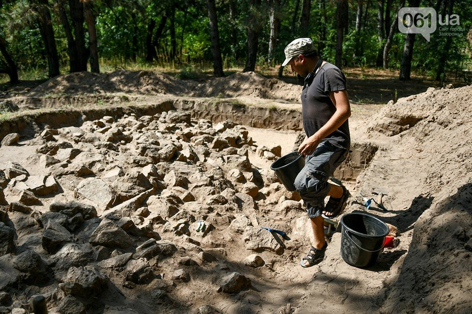 Украинские археологи сделали сенсационную находку на Хортице (фото)