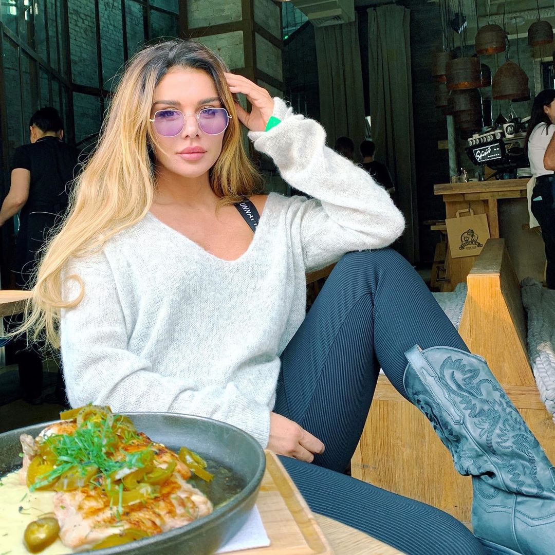 Экс-"ВИА Гра" кардинально сменила имидж и пожаловалась на провалы в памяти