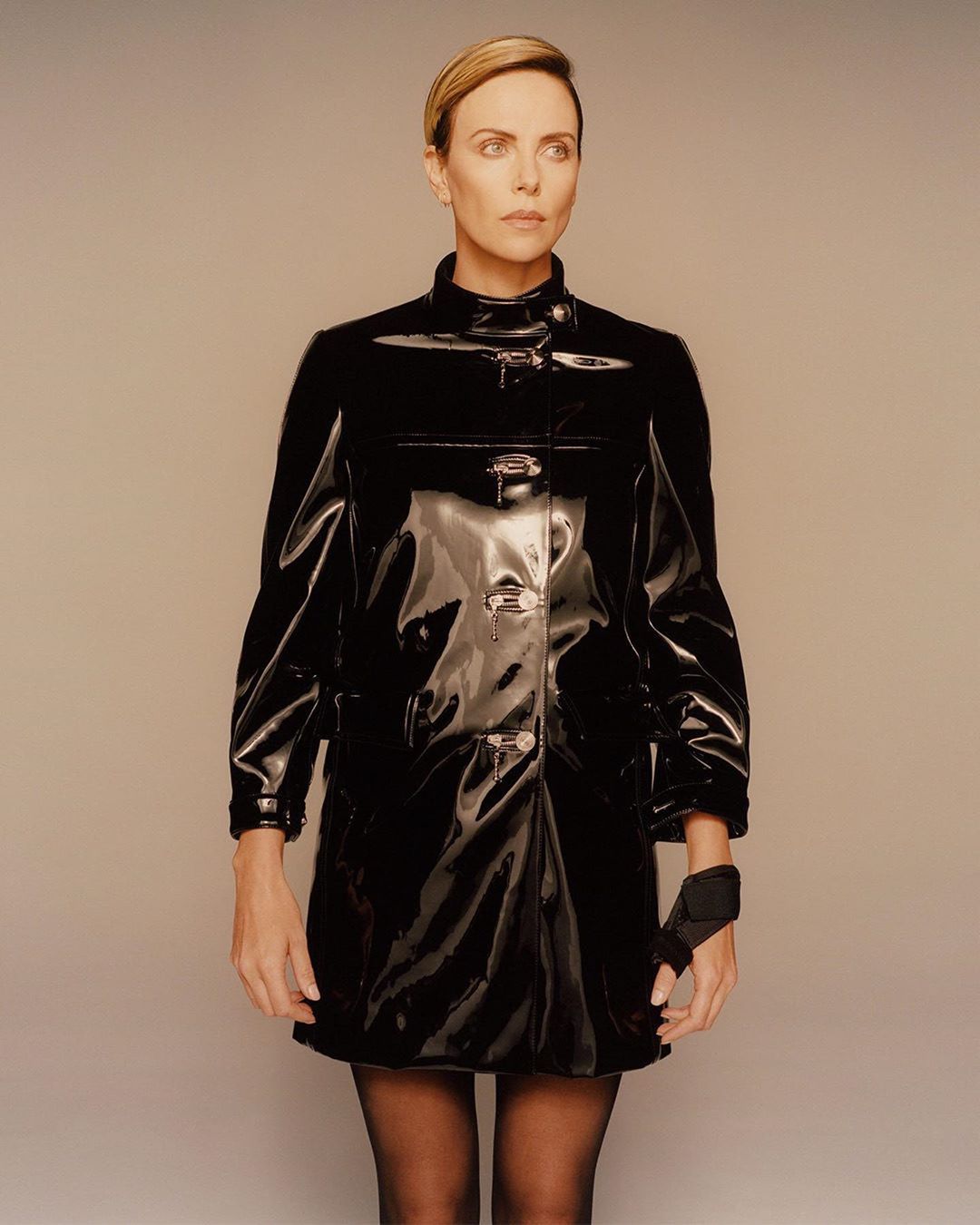 Николь Кидман, Шарлиз Терон и Марго Робби снялись в необычной фотосессии для известного глянца