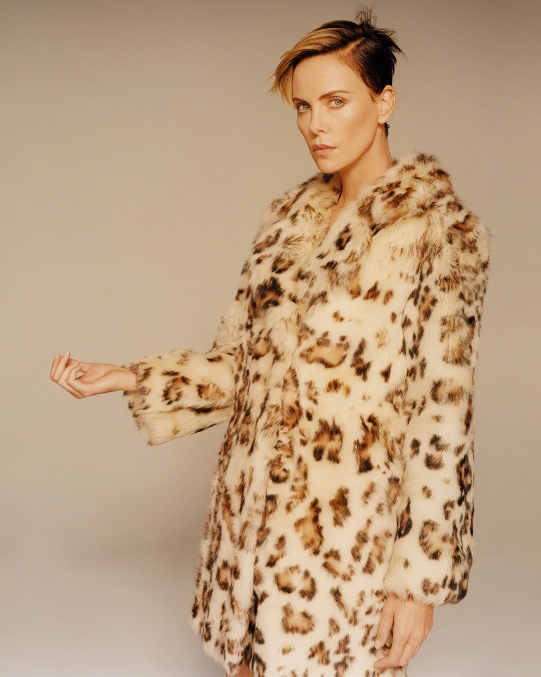 Николь Кидман, Шарлиз Терон и Марго Робби снялись в необычной фотосессии для известного глянца