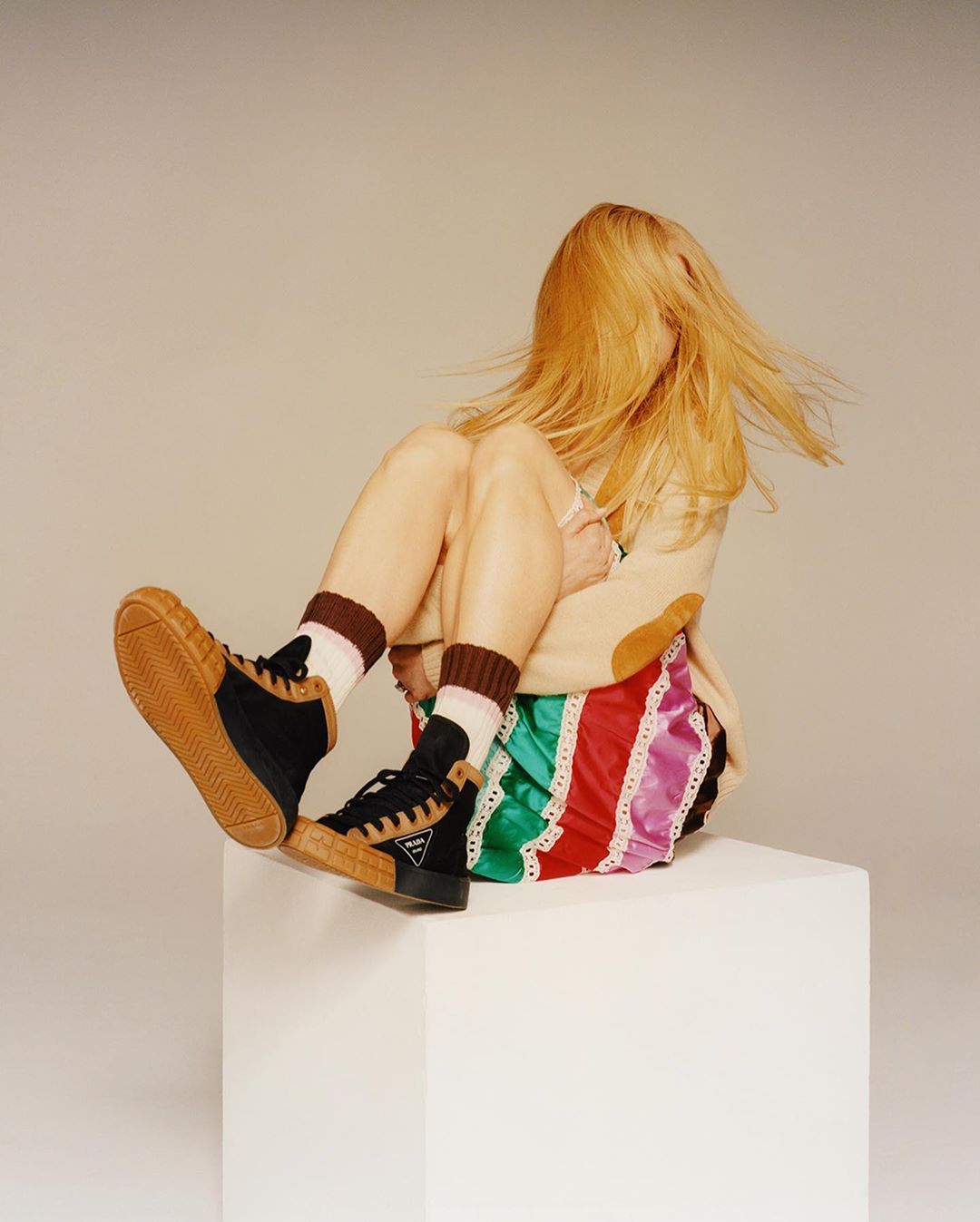 Николь Кидман, Шарлиз Терон и Марго Робби снялись в необычной фотосессии для известного глянца