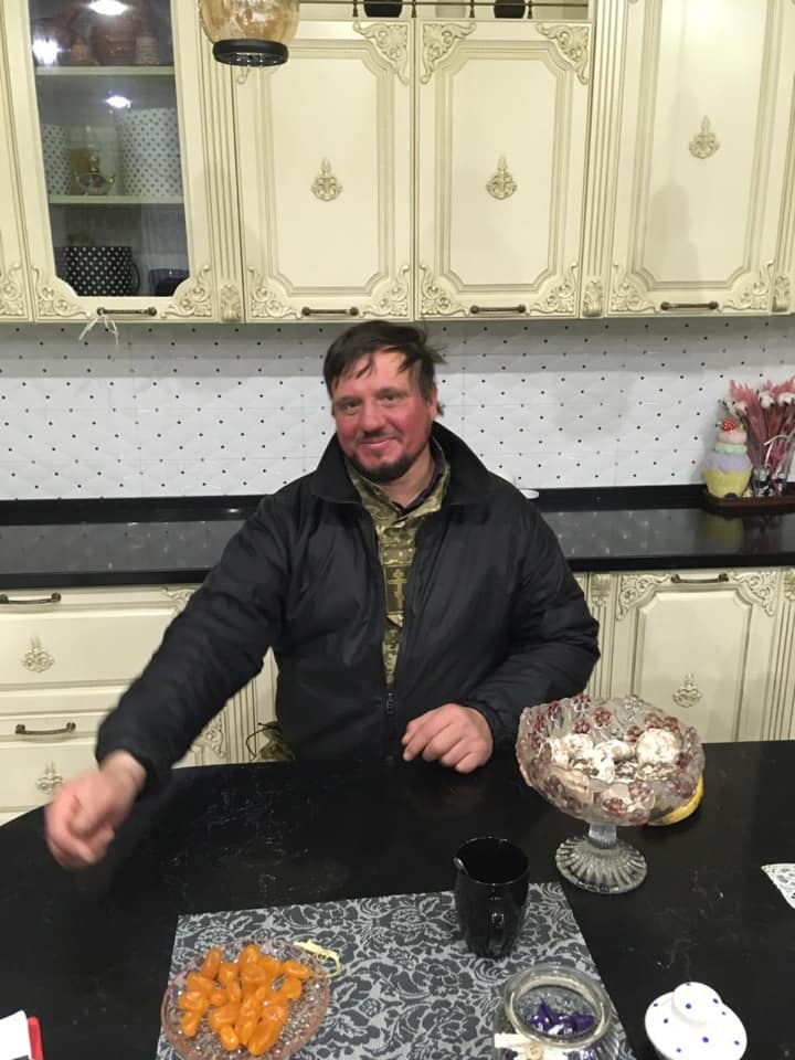 Підняли по тривозі всю поліцію: під Києвом знайшли зниклого капелана (фото)