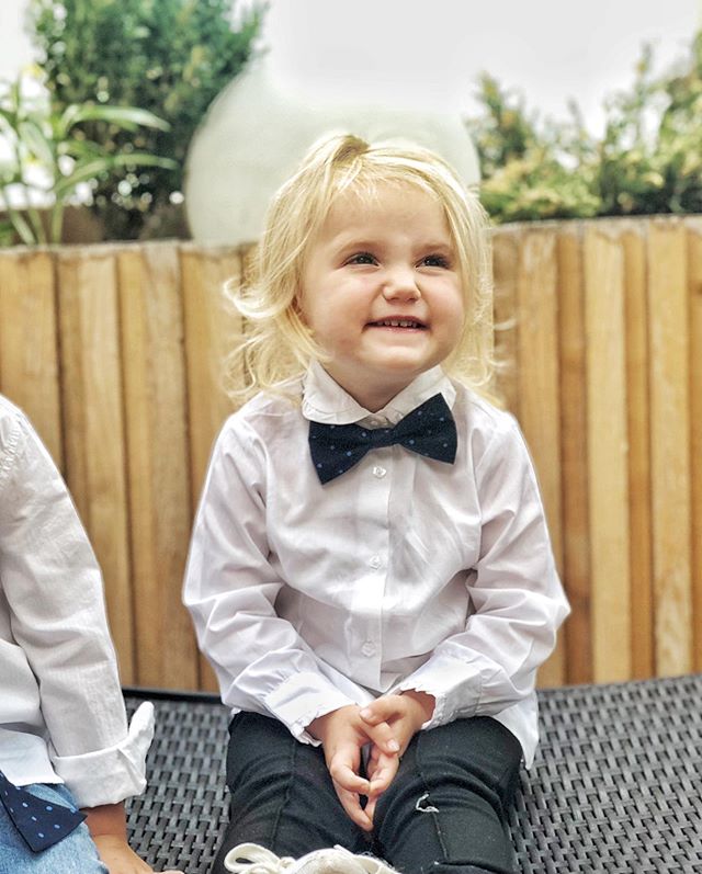 Принцессы в перьях: Слава из НеАгелов в прозрачной юбке покорила фото с дочкой-именинницей