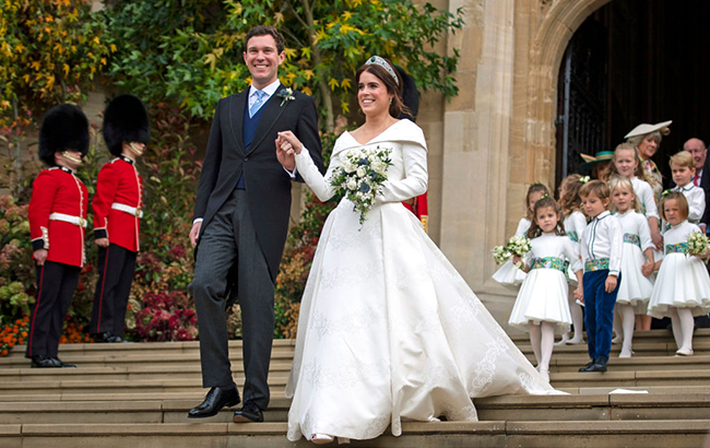 Королевская свадьба: внучка Елизаветы II вышла замуж