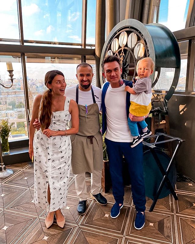 Найщасливіша людина: Топалов зворушив сімейним кадром з Тодоренко і підрослим синочком