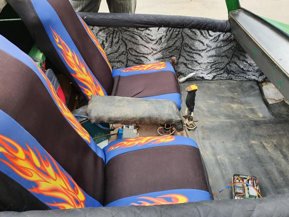 Українець створив своїми руками електромобіль: як тобі таке, Ілон Маск?