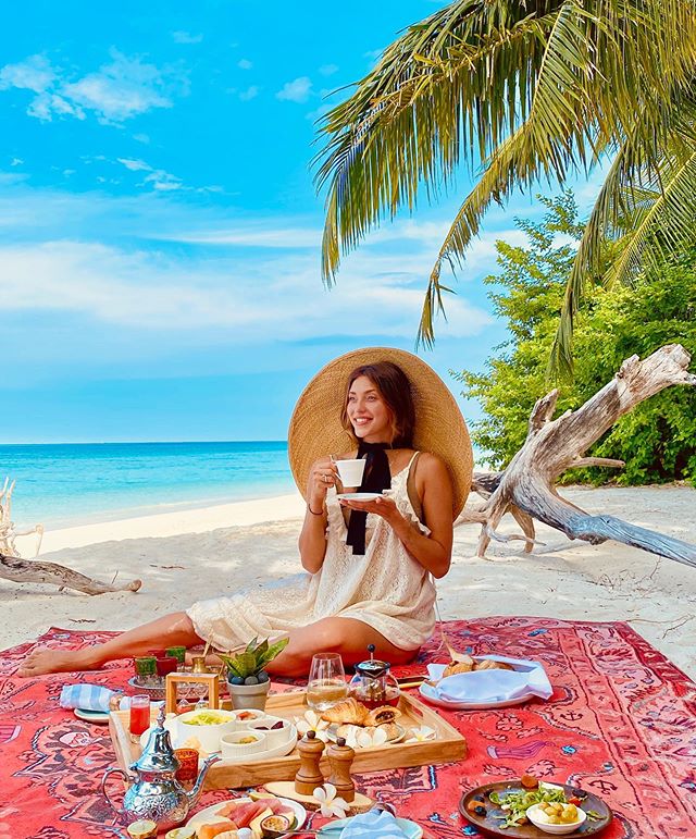 Хотіла йти скрізь: продюсер "Орла і Решки" розкрила невідомі деталі скандалу з Тодоренко