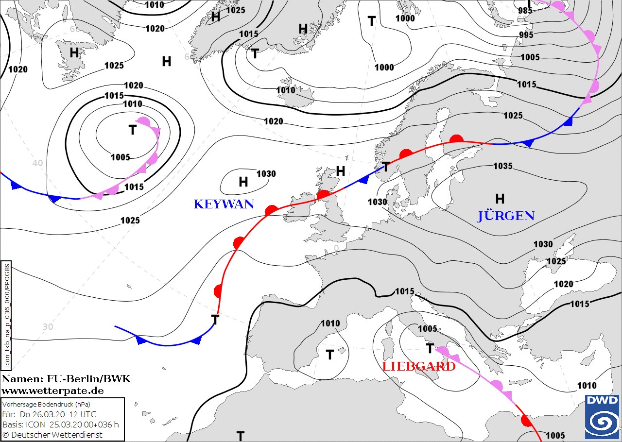 Украину снова накроет дождями и снегом: когда ждать непогоду