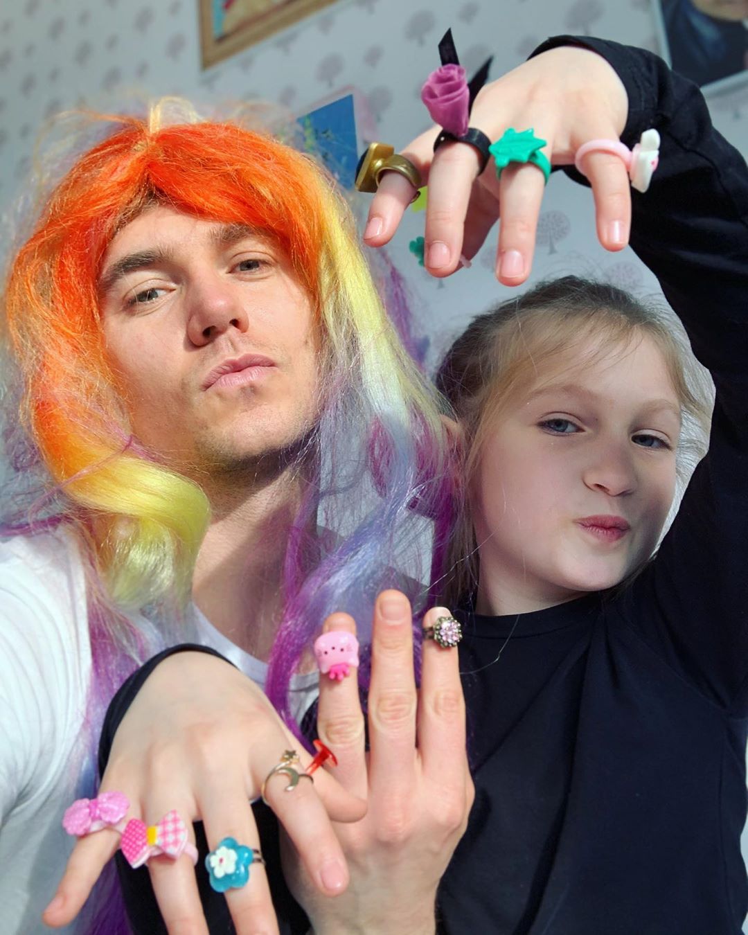 Олені потрібно пам'ятник поставити: Остапчук зізнався в складнощах карантину з дітьми