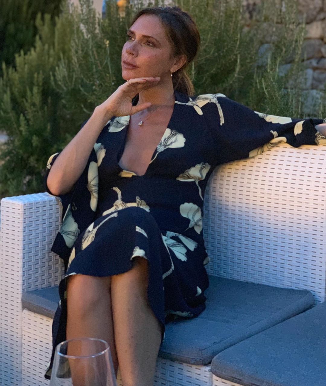 Спортивна іменинниця: 46-річна Вікторія Бекхем похвалилася ідеальною фігурою в облягаючому одязі