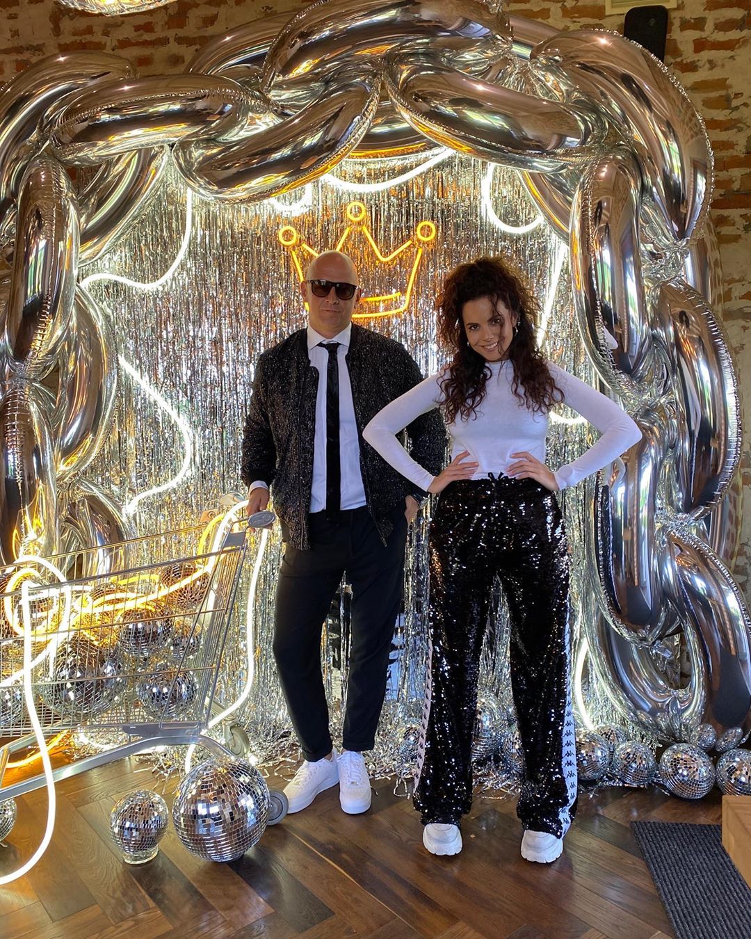 Домашня вечірка: Потап показав, як відсвяткував день народження з коханою Настею