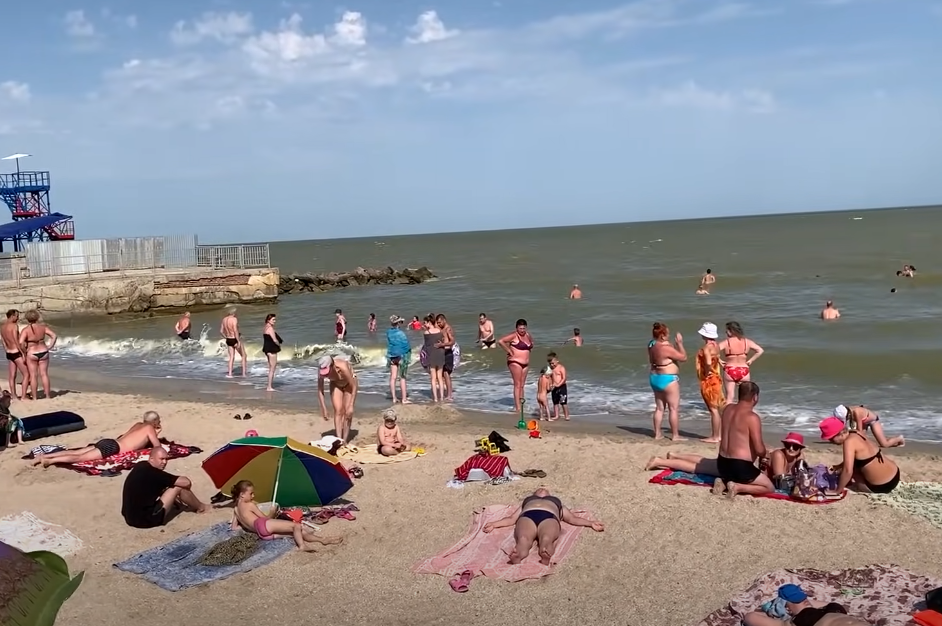 Єдиний курорт в "ДНР": як сьогодні виглядає Сєдове