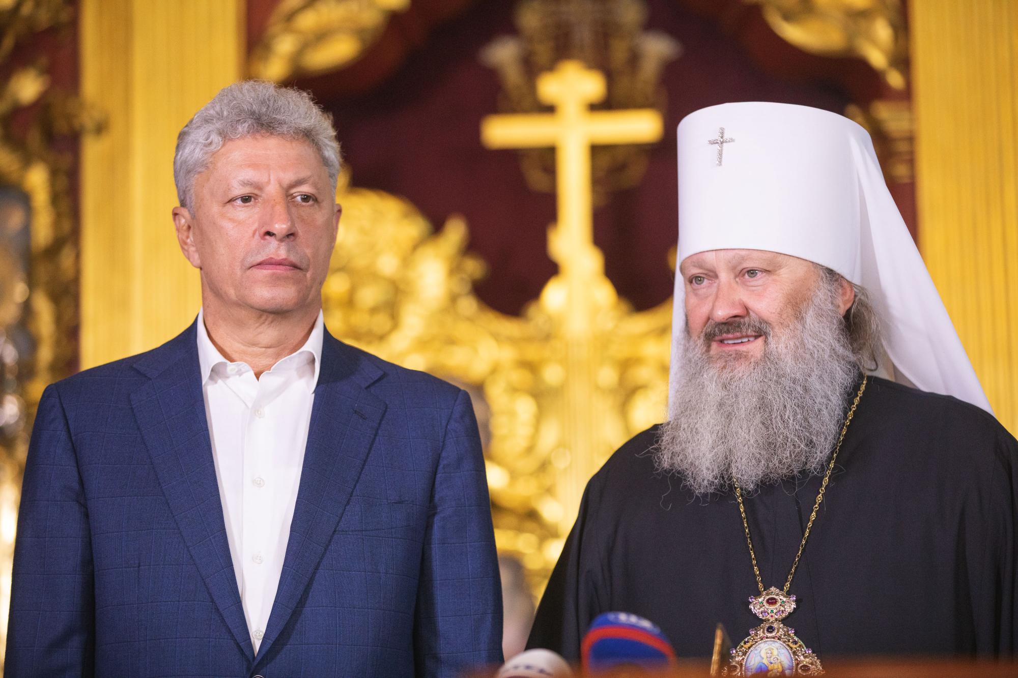 В ОПЗЖ у день "тиші" молились у Києво-Печерській лаврі за мир і благополуччя України