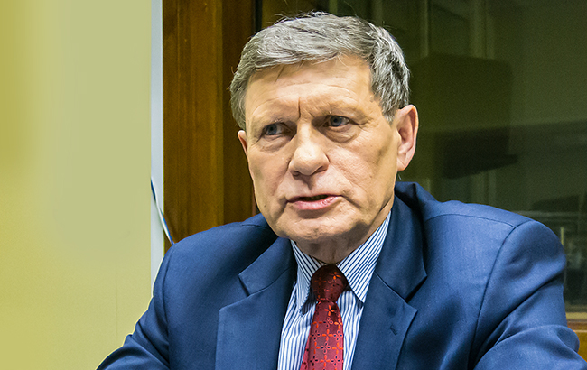 Новости Украины за 22-24 апреля: Бальцеровичу нашли место в Кабмине, а Киву пытаются уволить из полиции