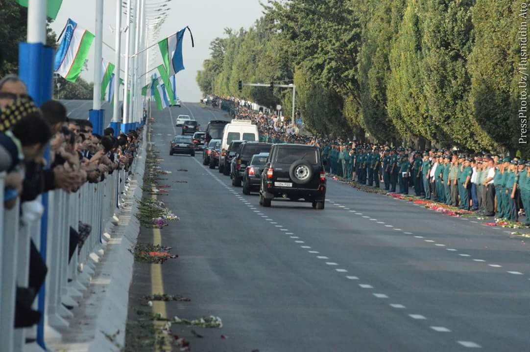траурная процессия в Ташкенте Каримов похороны
